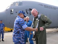 Pesawat C-130J Super Hercules TNI AU Yang Kedua Tiba di Tanah Air