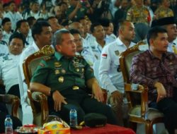 Pangdam II/Sriwijaya Dampingi Menhan RI Hadiri Rakernas Apdesi Tahun 2023 di Jambi