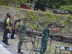 Kodim 1710/Mimika Gelar Komsos Yang Dikemas Dalam Latihan Menembak Bersama 