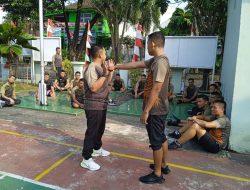 Kolonel Chk Donny Berikan Tips Self Defense Kepada Personel Kumdam II/Swj