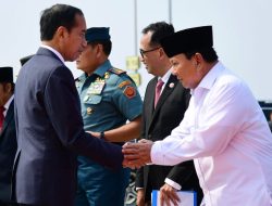 Menhan Prabowo Lepas Keberangkatan Presiden Jokowi ke India