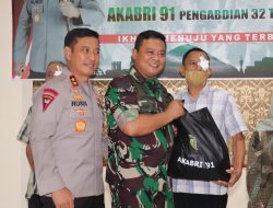 Danrem 042/Gapu Bersama Kapolda Jambi Gelar Jum’at Berkah dan Baksos Kesehatan 