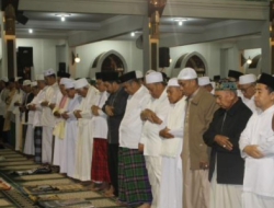 Tips Istiqomah Meraih Berkah Sholat Subuh Berjemaah di Mesjid