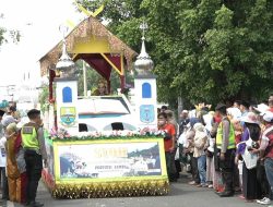 Mobil Hias Merangin Memukau ·      Pada Pawai Ta’aruf STQH XXVII  Nasional