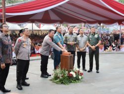 Panglima TNI Bersama Kapolri Resmikan Monumen Jenderal Polisi Hoegeng Iman Santoso