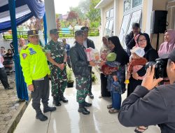 Kunjungi Lokasi Banjir di Pagar Alam, Pangdam II/Sriwijaya Berikan Bantuan Sembako kepada Warga yang Terdampak 