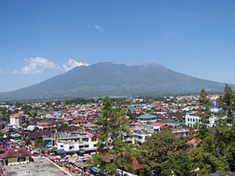 Keindahan Gunung Api Marapi Agam Sumbar