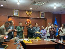 Menkominfo Budi Arie Setiadi Potong Tumpeng HUT Ke-78 PWI, Sejak Kelahirannya PWI Punya Misi Suci