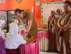 H+7 Puasa, Pj Bupati Pantau Proses Belajar Mengajar di SD, H Mukti: Alhamdulillah Semua Murid Berpuasa