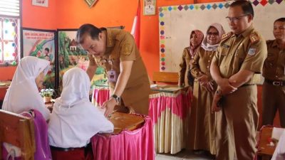 H+7 Puasa, Pj Bupati Pantau Proses Belajar Mengajar di SD, H Mukti: Alhamdulillah Semua Murid Berpuasa