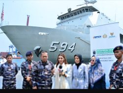 Ramadhan 1445 H,  TNI AL Gelar Pesantren Kilat di KRI Semarang 594