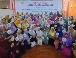 Bersama Perempuan ICMI, Ratusan Wakil Ormas Deklarasikan Hari Hijab Nasional