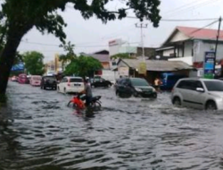 80 Ribuan Warga Sumbar Terdampak Bencana Banjir, Menko PMK Apresiasi Langkah Pemprov Sumbar