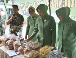 Sambut Hari Raya Idul Fitri, Korem 042/Gapu Gelar Bazar Murah