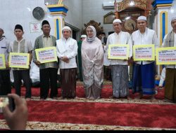 Gubernur Jambi H Al Haris: Tingkatkan Iman dan Taqwa Selama Ramadhan Dengan Sholat Malam, Baca Al-Qur’an dan Perbanyak Sedekah