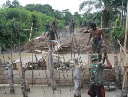 Satgas TMMD Reguler ke 120 Kodim 0116/Nagan Raya Kejar Pembuatan Jembatan Sepanjang 4 X 5 Meter