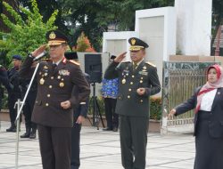 Kapolda Jambi Pimpin Ziarah Makam Pahlawan Peringati Harkitnas Ke-116 Tahun 2024