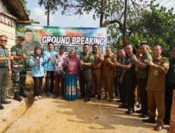 Kasrem 042/Gapu Ikuti Kegiatan Ground Breaking Rehab RTLH Tahun 2024 di Wilayah Jajaran Kodam II/Sriwijaya Secara Vicon