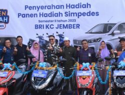 BRI Branch Office Jember Serahkan Mobil dan Motor Pemenang Undian PHS  