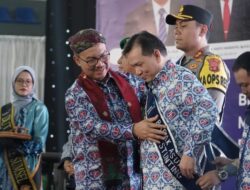 Harganas XXXI, Kepala BKKBN RI Kukuhkan Pj Gubernur dan Pj Ketua TP-PKK Sumsel Sebagai Duta Bapak/Bunda Asuh Anak Stunting dan Duta Ayah/Bunda Genre