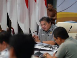 Bahas Strategi Menghadapi Tantangan Ekonomi Ke Depan, Menko Airlangga Pimpin Leaders’ Offsite Meeting Kemenko Perekonomian