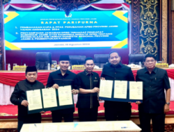 DPRD Provinsi Jambi Sepakati KUPA PPAS 2024 bersama dengan Gubernur Jambi