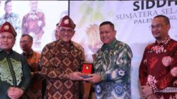 Pj Wali Kota Lubuk Linggau Terima Penghargaan Siddhakarya Tingkat Provinsi Sumsel 2024