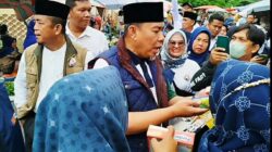 Emak-emak dan Pedagang Pasar Talang Banjar Dukung Cawako-Cawawako Jambi H Abdul Rahman-H Andi Muhammad Guntur