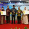 Pjs. Gubernur Sudirman Serahkan Anugerah Penghargaan Produktivitas Siddhakarya Tingkat Provinsi Jambi