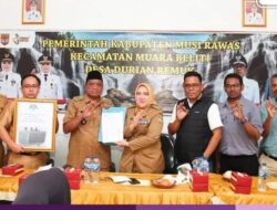 Bupati Musi Rawas Serahkan Bantuan CSR 1 Unit Trafo 50 KVA dari PT. Agro Kati Lama