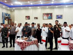 Pantau Persiapan Pilkada, Pjs. Gubernur Sudirman Ingatkan untuk Antisipasi Potensi Masalah di Tanjabbar