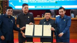 DPRD Jambi Tetapkan APBD Jambi 2025 Sebesar Rp 4,575 T