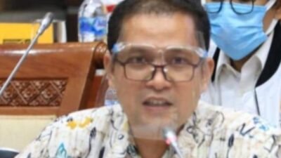 Menurut Hukum Negara, Hukum Organisasi, dan Fakta Politik Organisasi, Hendry Ch Bangun adalah Ketua Umum PWI Pusat yang Sah