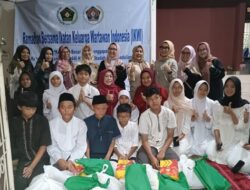 Ketum IKWI Pusat Berbagi Kepada Anak Yatim di Rumah Az-zahra Limo Depok