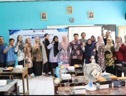 Wujudkan Pendidikan Berkualitas, Tim Dosen UMC Lakukan Abdimas di SMP Muhammadiyah Lemah Abang Cirebon