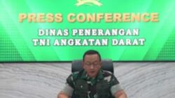 TNI AD Bantu Proses Pemakaman Para Korban Ledakan Amunisi di Garut