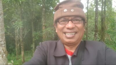 UMAT ISLAM INDONESIA ANTARA IRAN, ISRAEL, DAN AMERIKA SERIKAT