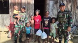 Sentuhan Hati di Tanah Papua, Satgas Yonif 642/Kps Berikan Sembako Untuk Warga