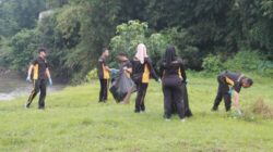 Sambut HUT Bhayangkara ke-79, Polres Jember Gelar Aksi Bersih Sungai Bedadung