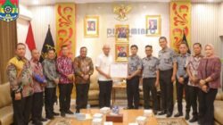 Wali Kota Lubuk Linggau Hadiri Rapat Harmonisasi Raperda dan Raperkada di Kanwil Kemenkum Sumse