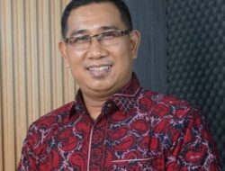 MERESAPI KEMBALI PANCASILA SEBAGAI BINTANG PEMANDU