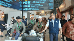 Ada 380 WNI di Iran, Kemenlu RI Rencanakan Evakuasi