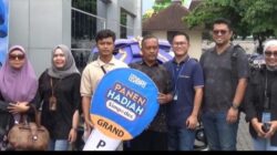 BRI BO Jember Serahkan Mobil Dan Enam Motor Untuk Nasabah Setianya