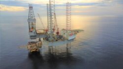 Pengeboran Sumur Migas Lepas Pantai Pertamina Hulu Kalimantan Timur Berhasil Lebih Cepat dan Efisien