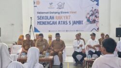 Sekda Sudirman Pantau Hari Pertama Sekolah Rakyat Menengah Atas 5 Jambi