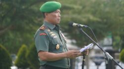 Pimpin Upacara Bendera Bulanan 17-an 2025, Danrem 042/Gapu Sampaikan Amanat Kasad