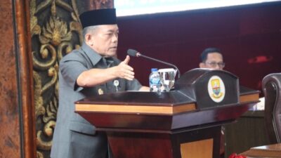 Gubernur Al Haris Sampaikan Tanggapan Pemerintah Terhadap Pemandangan Umum Fraksi-Fraksi Tentang Ranperda Pelaksanaan APBD 2024