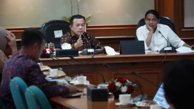 Bersama Para Bupati/Wali Kota, Gubernur Al Haris Lakukan Audiensi dengan Menteri Kehutanan
