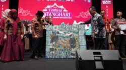 Festival Batanghari 2025 Usai, Gubernur Al Haris Targetkan Peningkatan Wisata dan Ekonomi Daerah